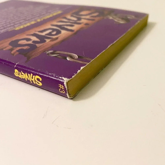 Vintage 1996 Lot of 2 Shivers The Locked Room and Ghost Writer Books No 3 and 5 - Picture 6 of 16